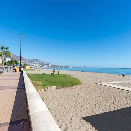 The Boat Apartment Fuengirola